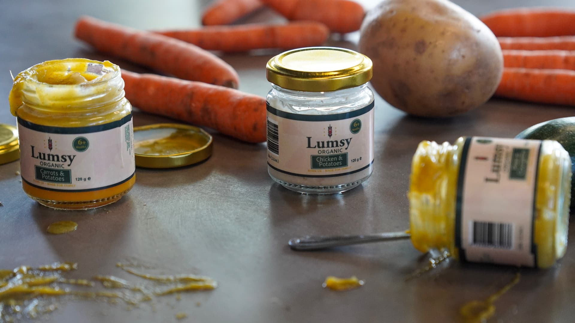 Lumsy Chicken and Potatoes organic baby food jar with carrots and potato